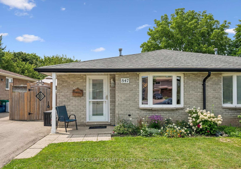 847-doon-village-road-kitchener-ontario-x13814776
