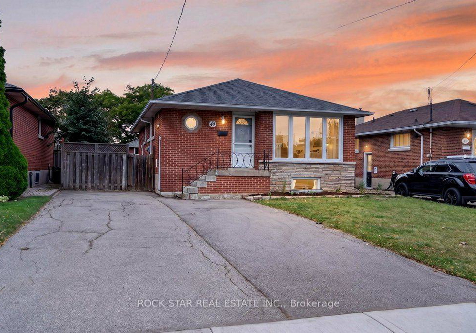 40-clarendon-avenue-hamilton-ontario-x13814784