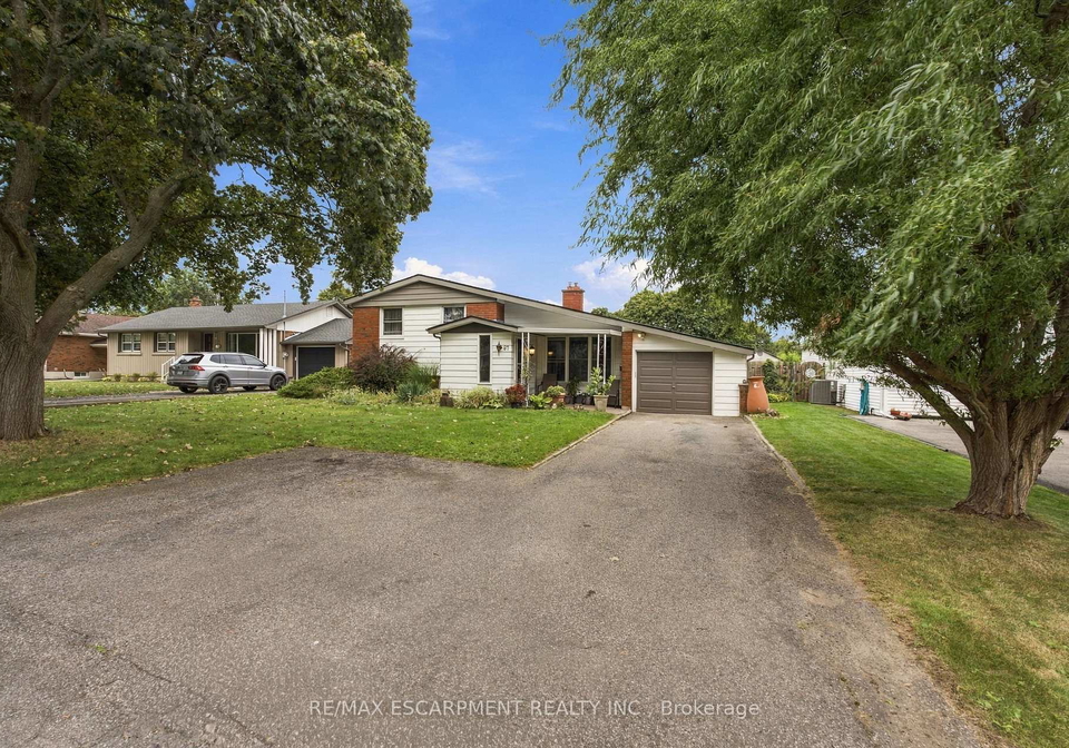 67-wakelin-terrace-st-catharines-ontario-x13815576