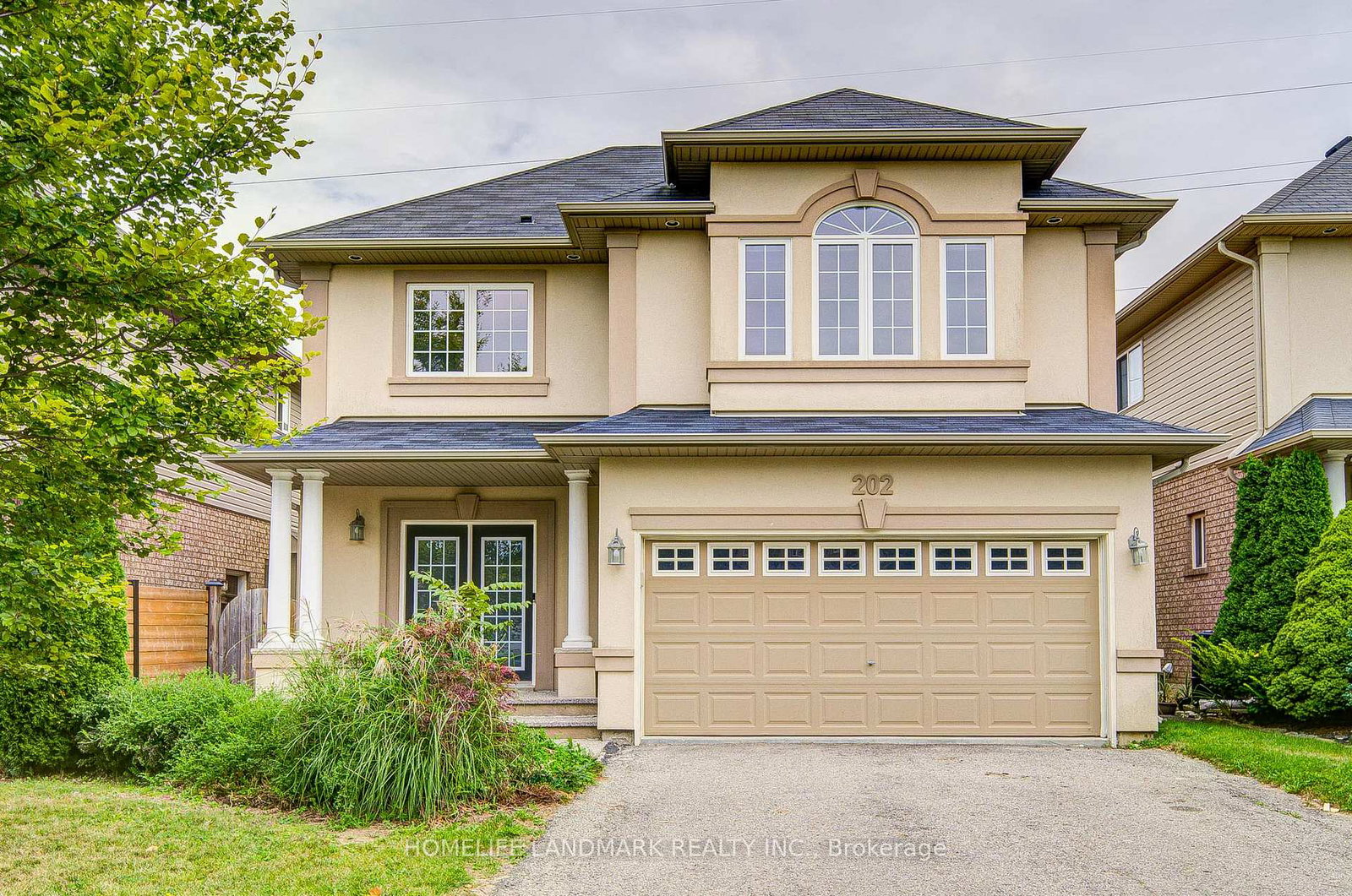 202-fair-street-hamilton-ontario-x13815718