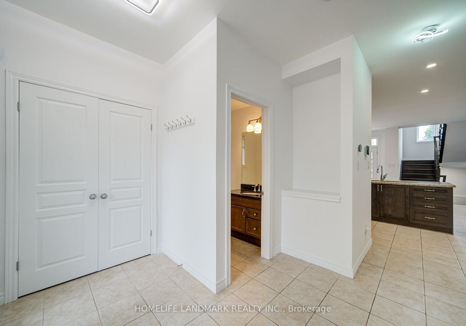 202-fair-street-hamilton-ontario-x13815718