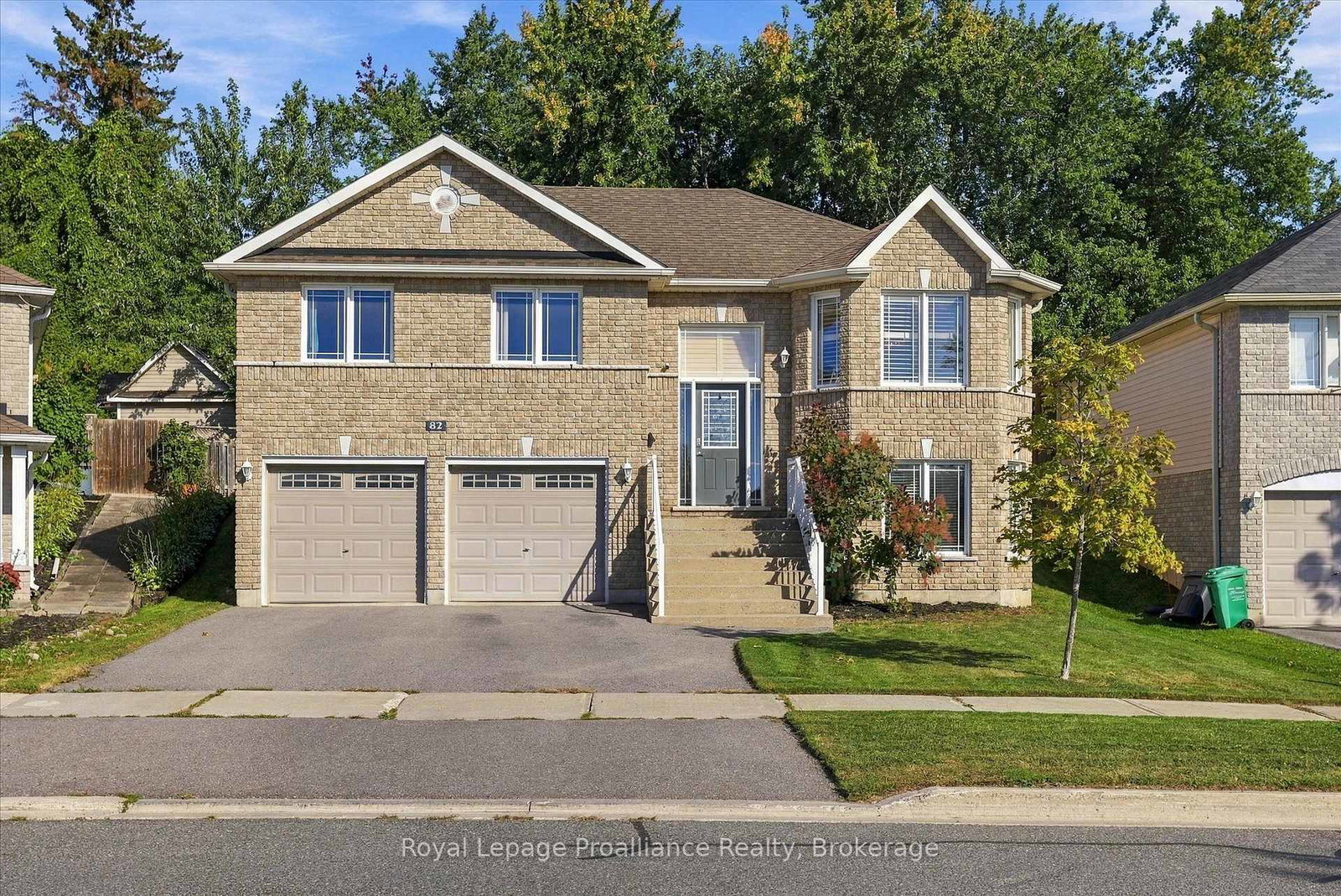 82-parcells-crescent-peterborough-ontario-x13815748