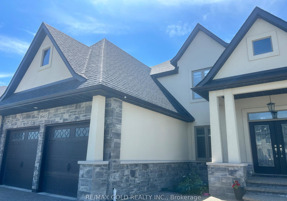 1643-virtue-lane-windsor-ontario-x13815834