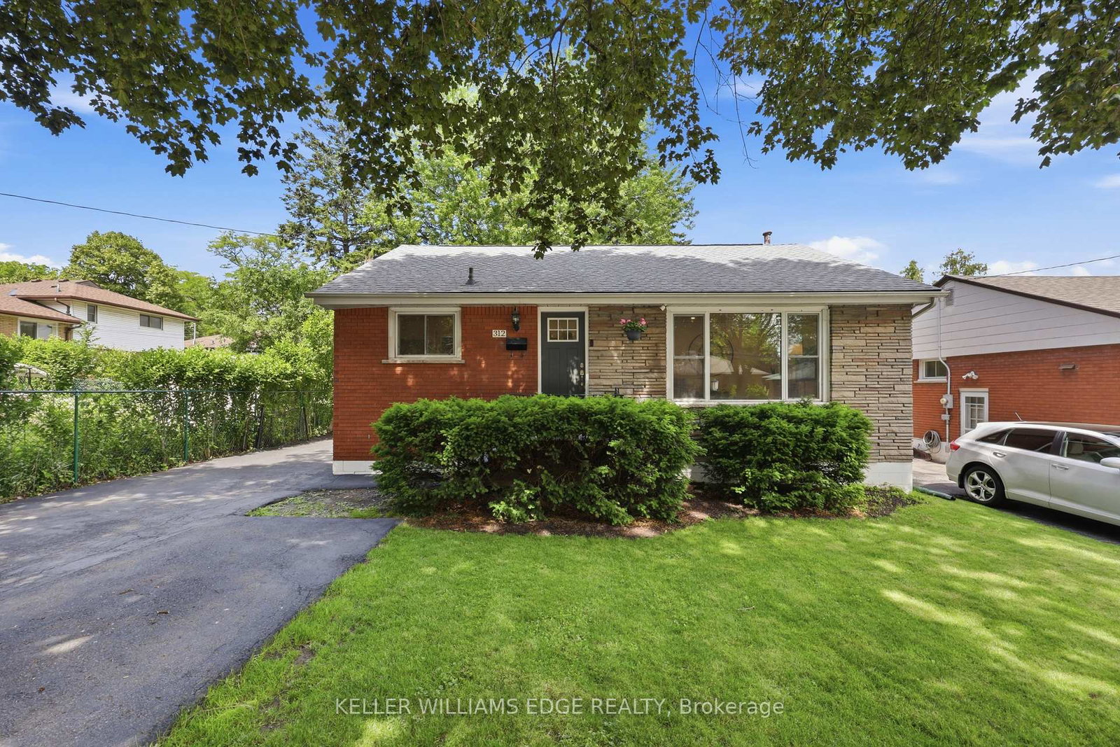 312-upper-paradise-road-hamilton-ontario-x13816296