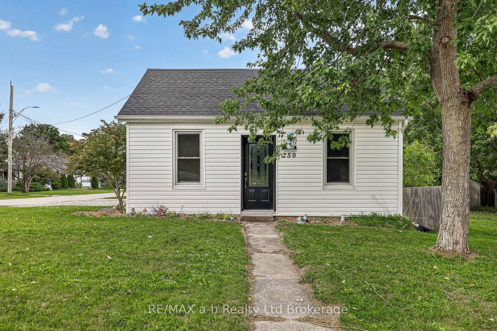 250-frederick-street-ingersoll-ontario-x13816306