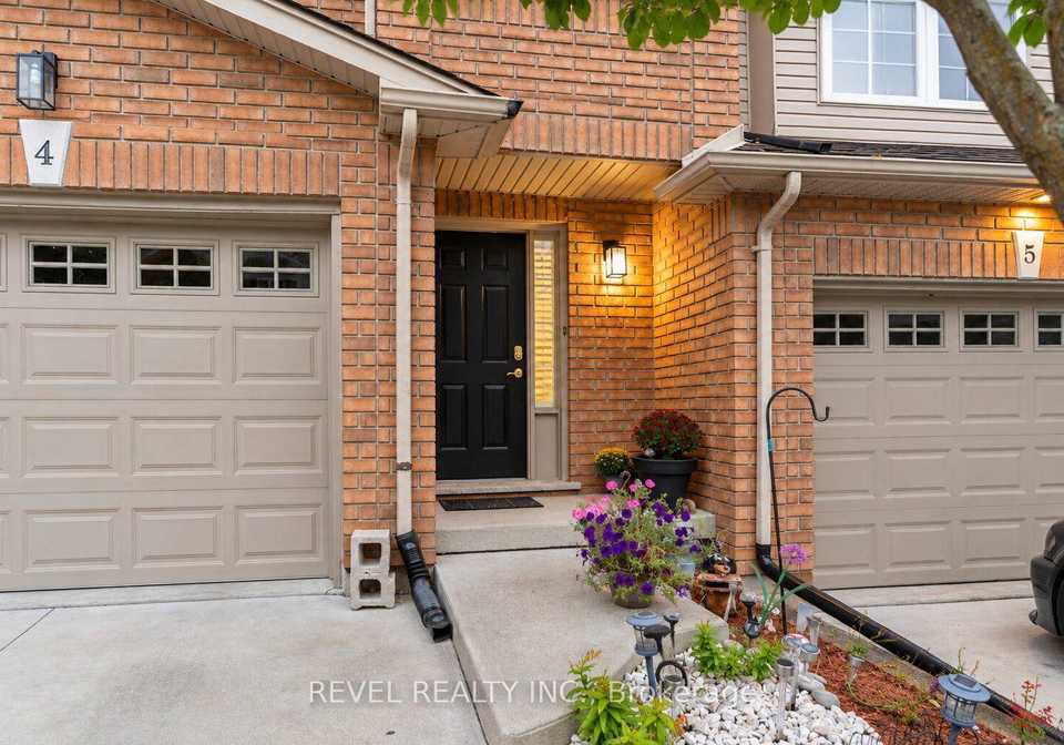 348-highland-road-w-hamilton-ontario-x13816550