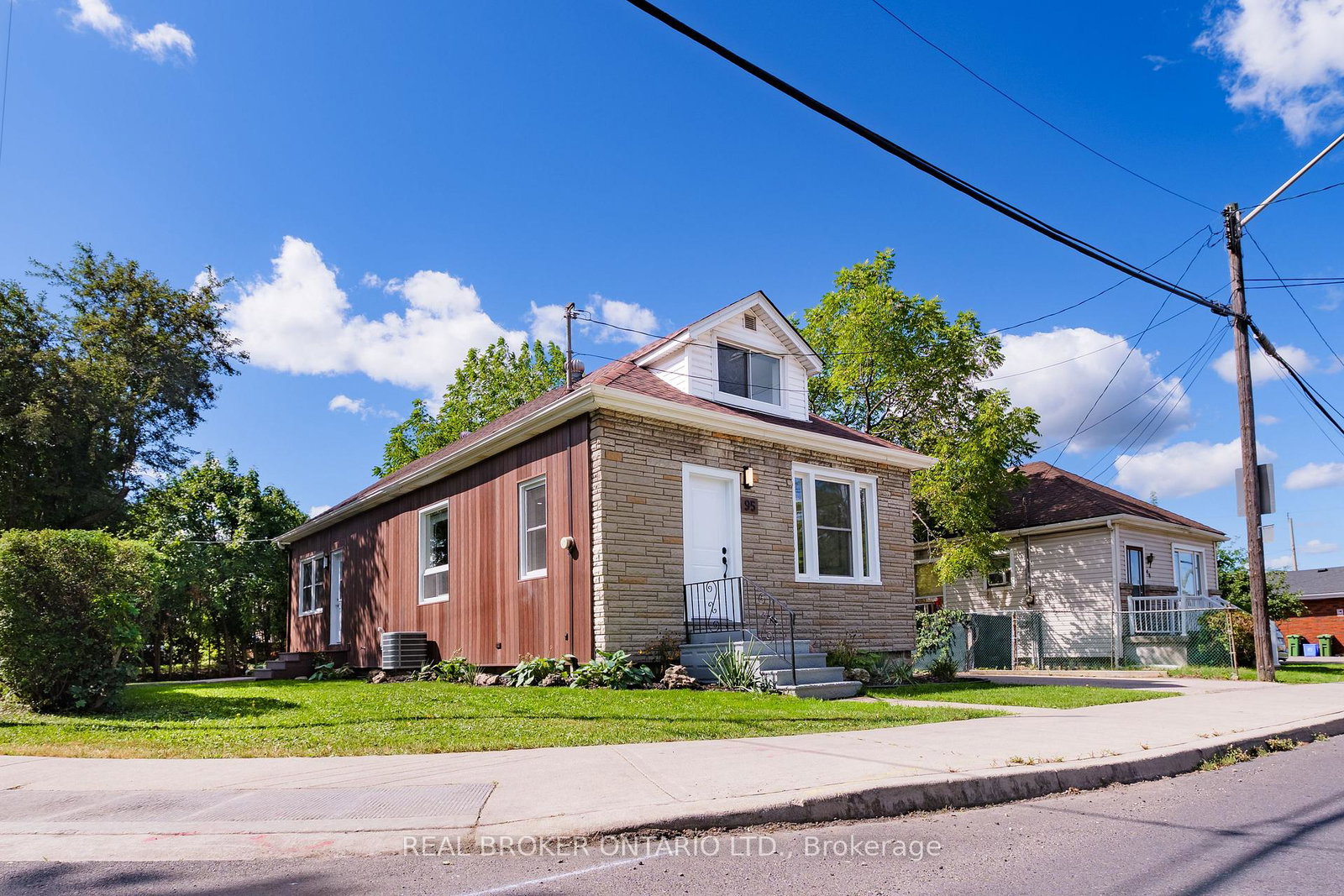 95-fennell-avenue-w-hamilton-ontario-x13816592