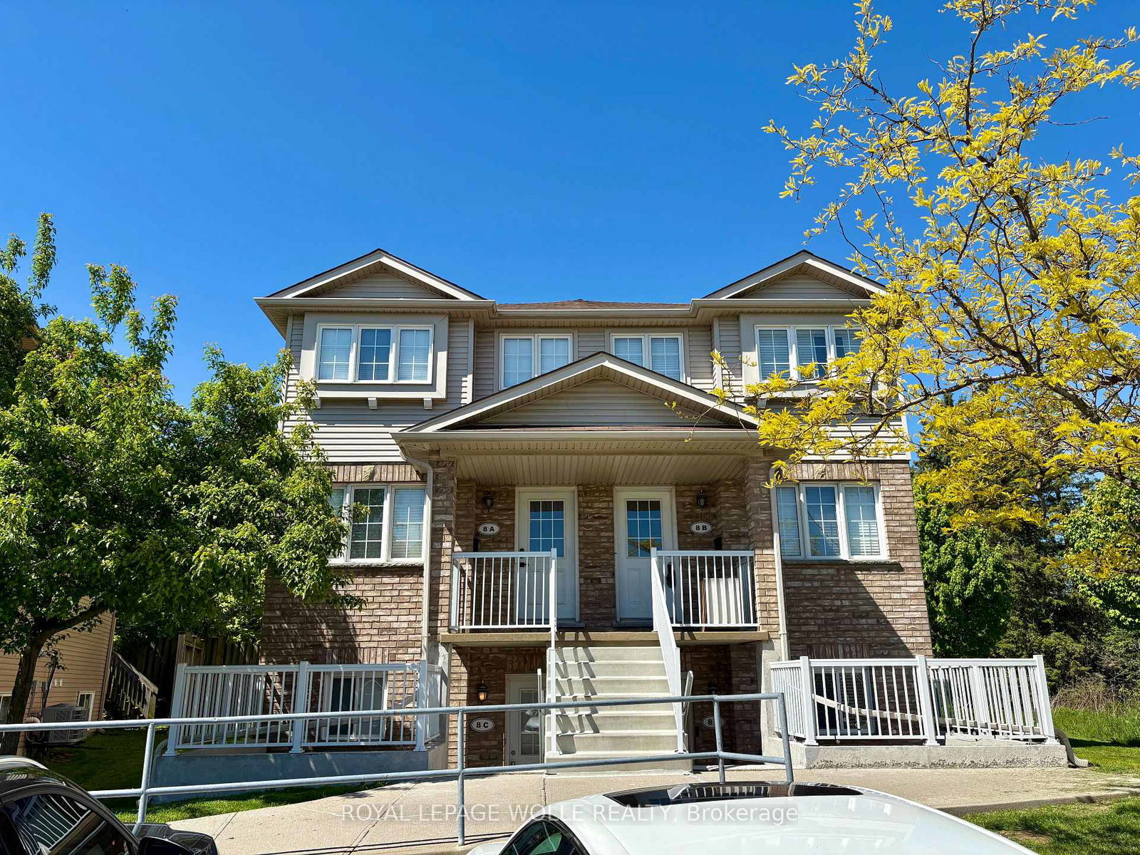 50-howe-drive-kitchener-ontario-x13816730