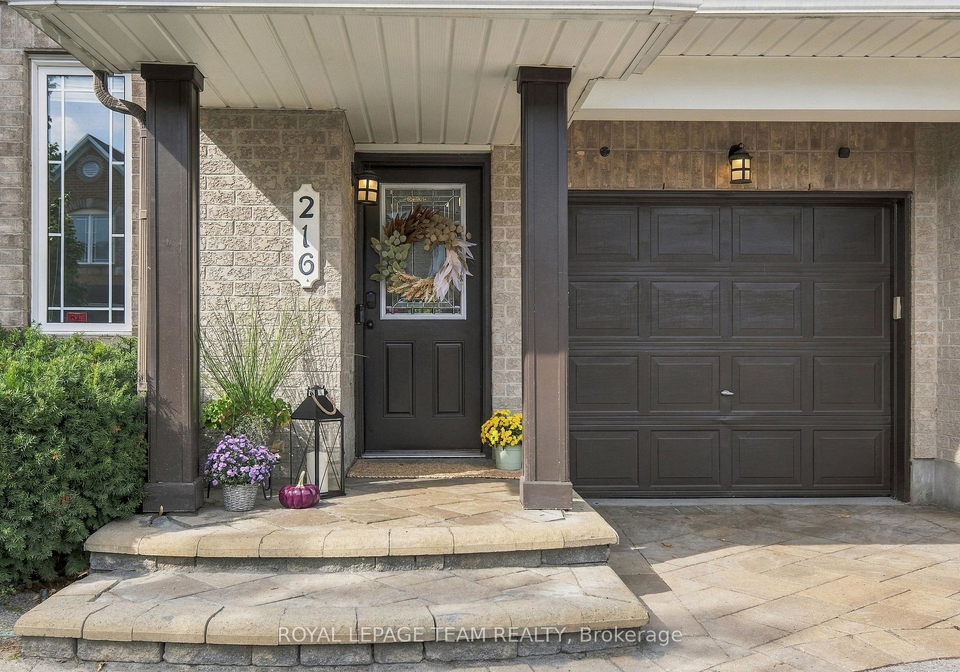216-sorento-street-ottawa-ontario-x13816806