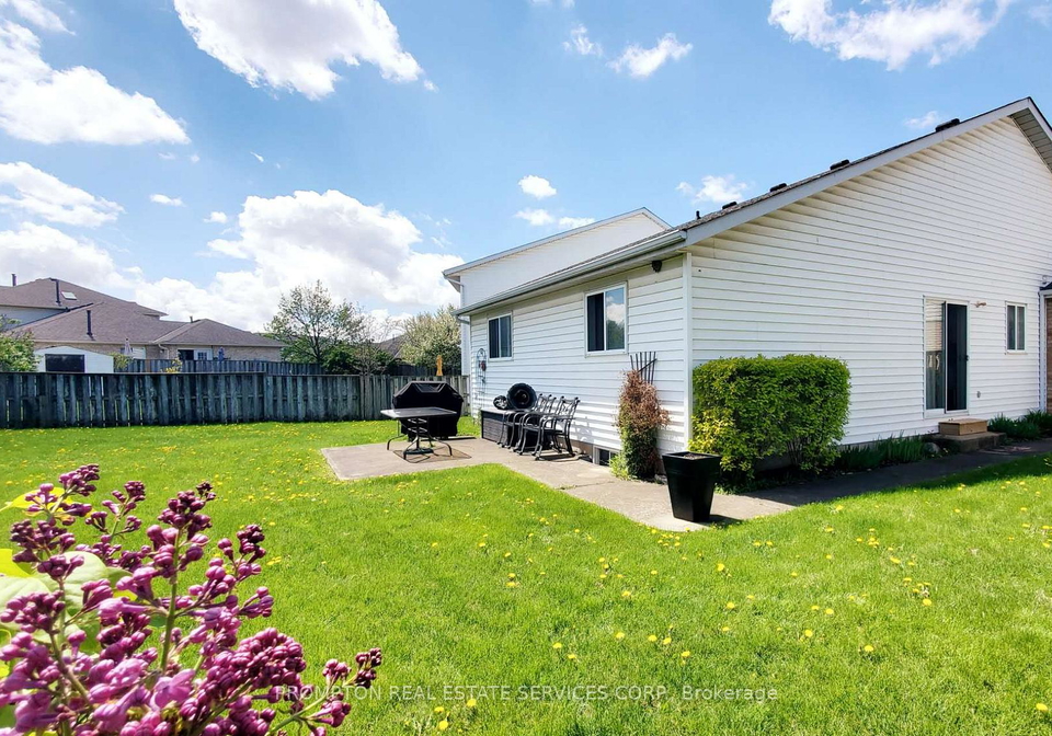 7410-trinity-court-niagara-falls-ontario-x13817046