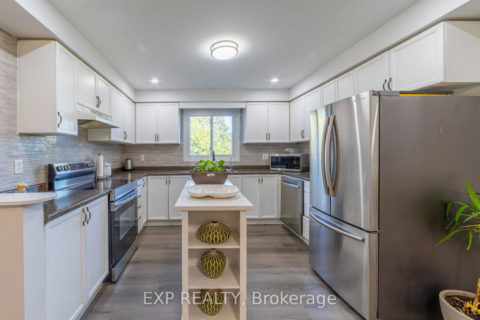 137-nickolas-crescent-cambridge-ontario-x13817100