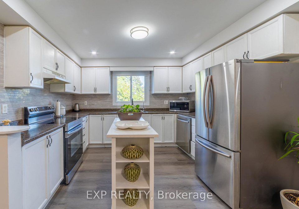137-nickolas-crescent-cambridge-ontario-x13817100