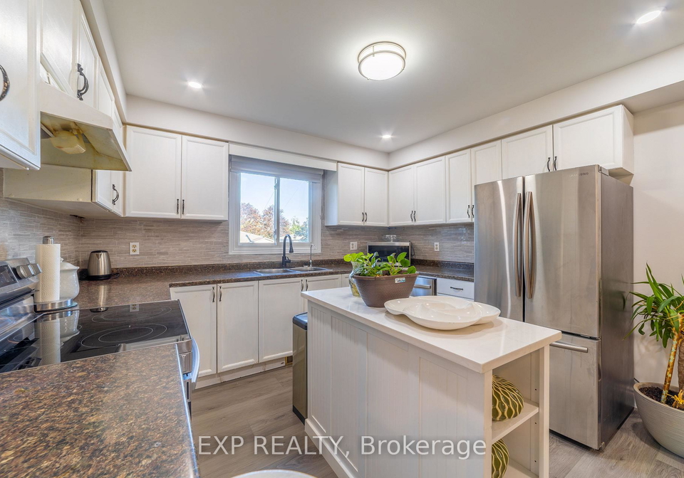 137-nickolas-crescent-cambridge-ontario-x13817100