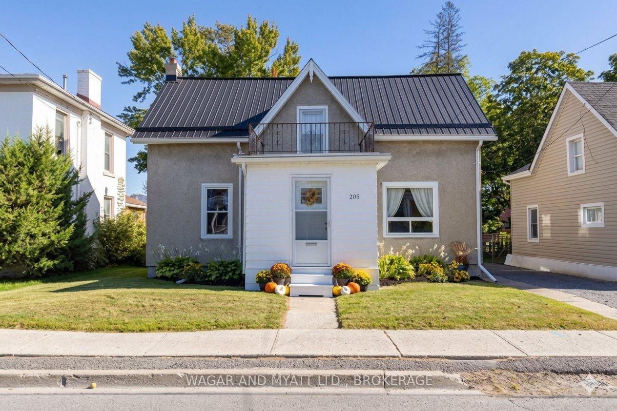 205-centre-street-n-greater-napanee-ontario-x13817176