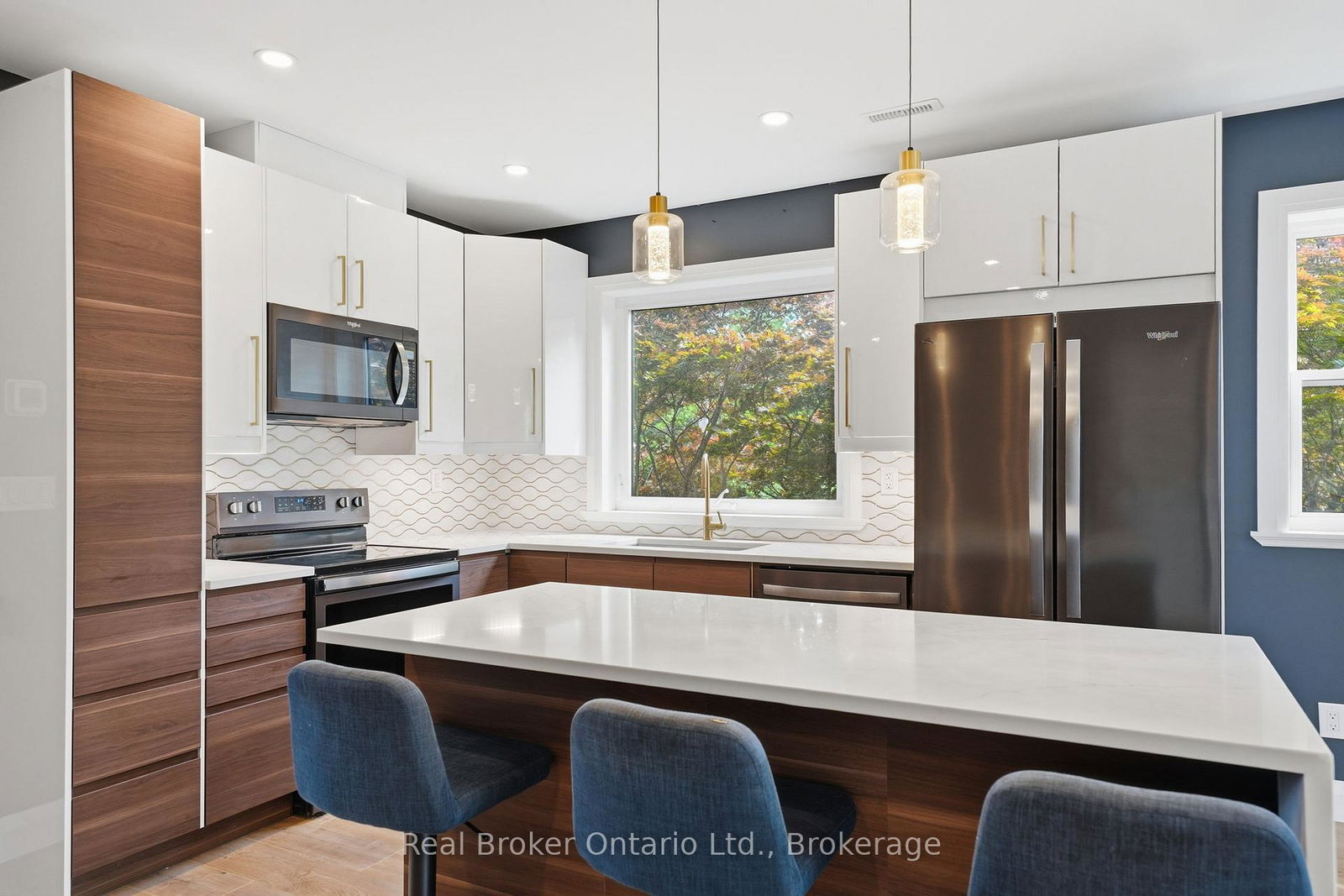 58-rosslyn-avenue-n-hamilton-ontario-x13817284