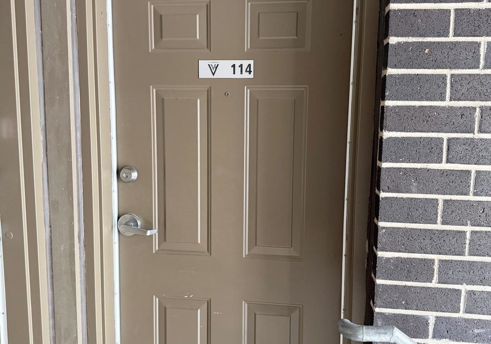 338-albert-street-waterloo-ontario-x13817356