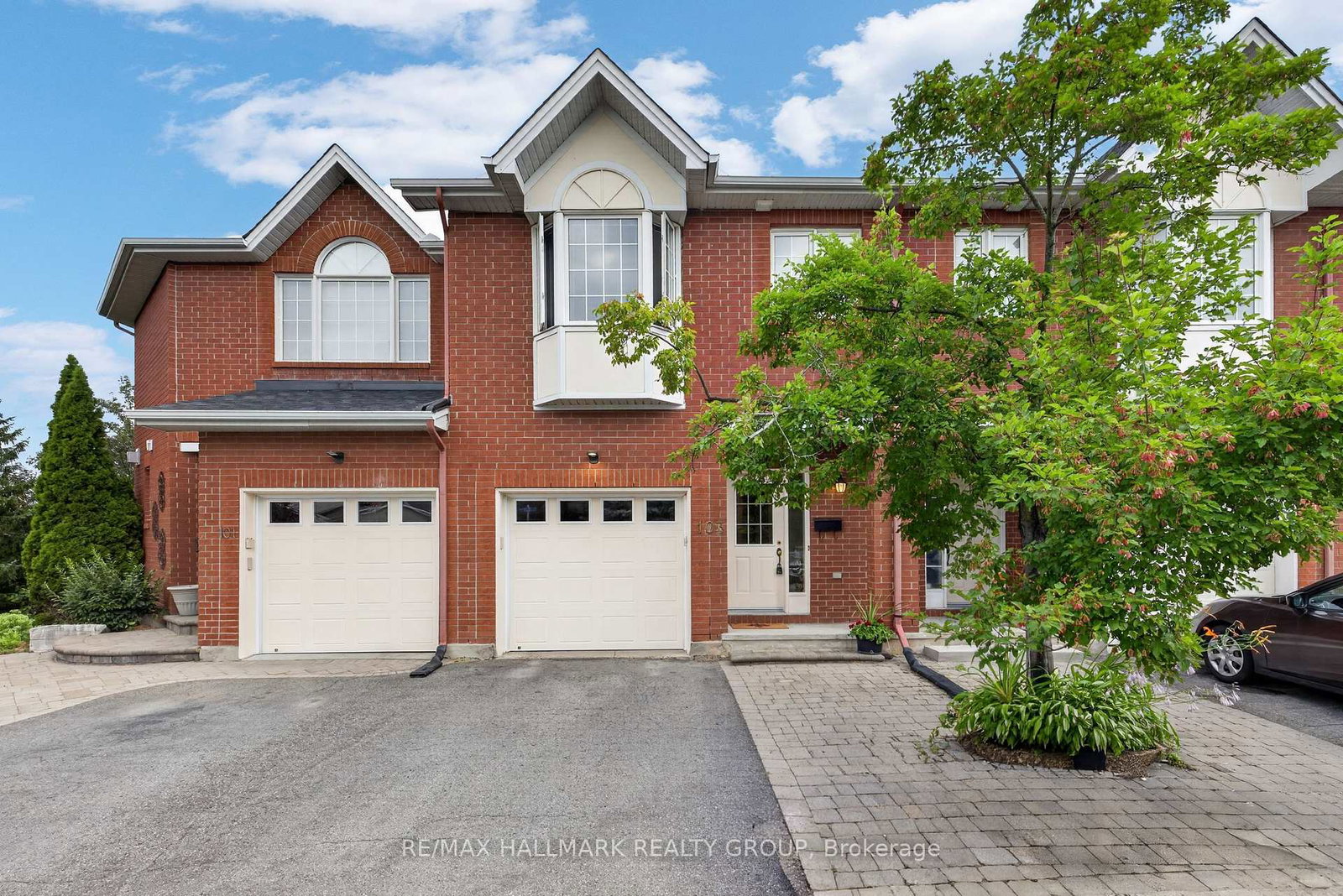 103-tall-oak-private-ottawa-ontario-x13817596