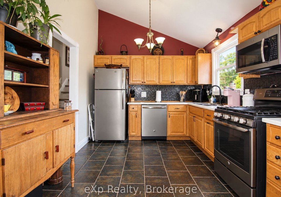 111690-grey-road-14-southgate-ontario-x13817682