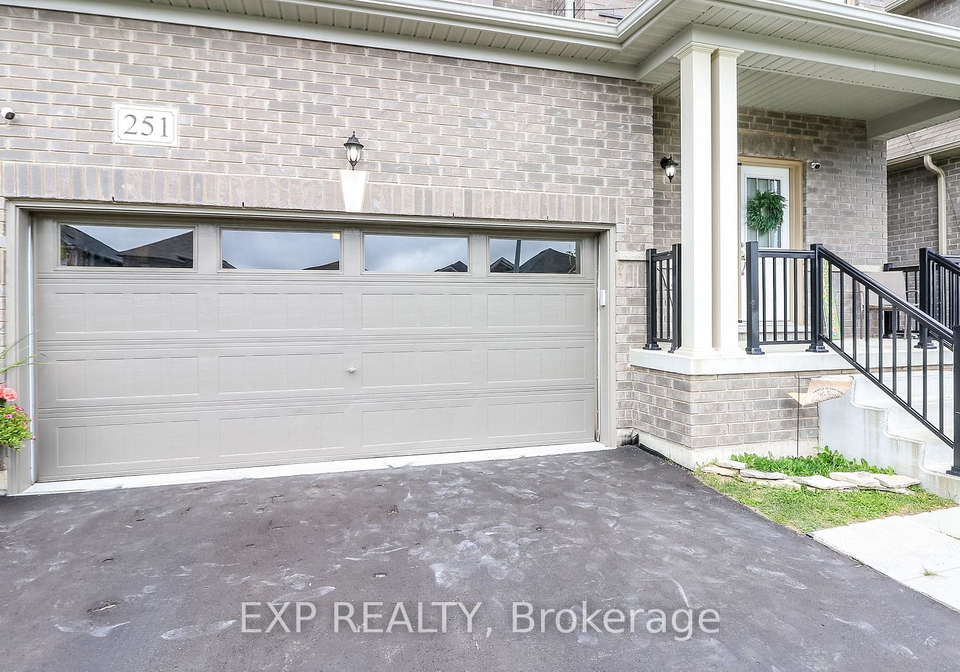 251-ridley-crescent-southgate-ontario-x13817830