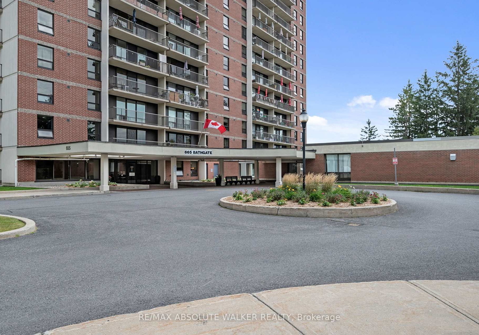 665-bathgate-drive-ottawa-ontario-x13817894