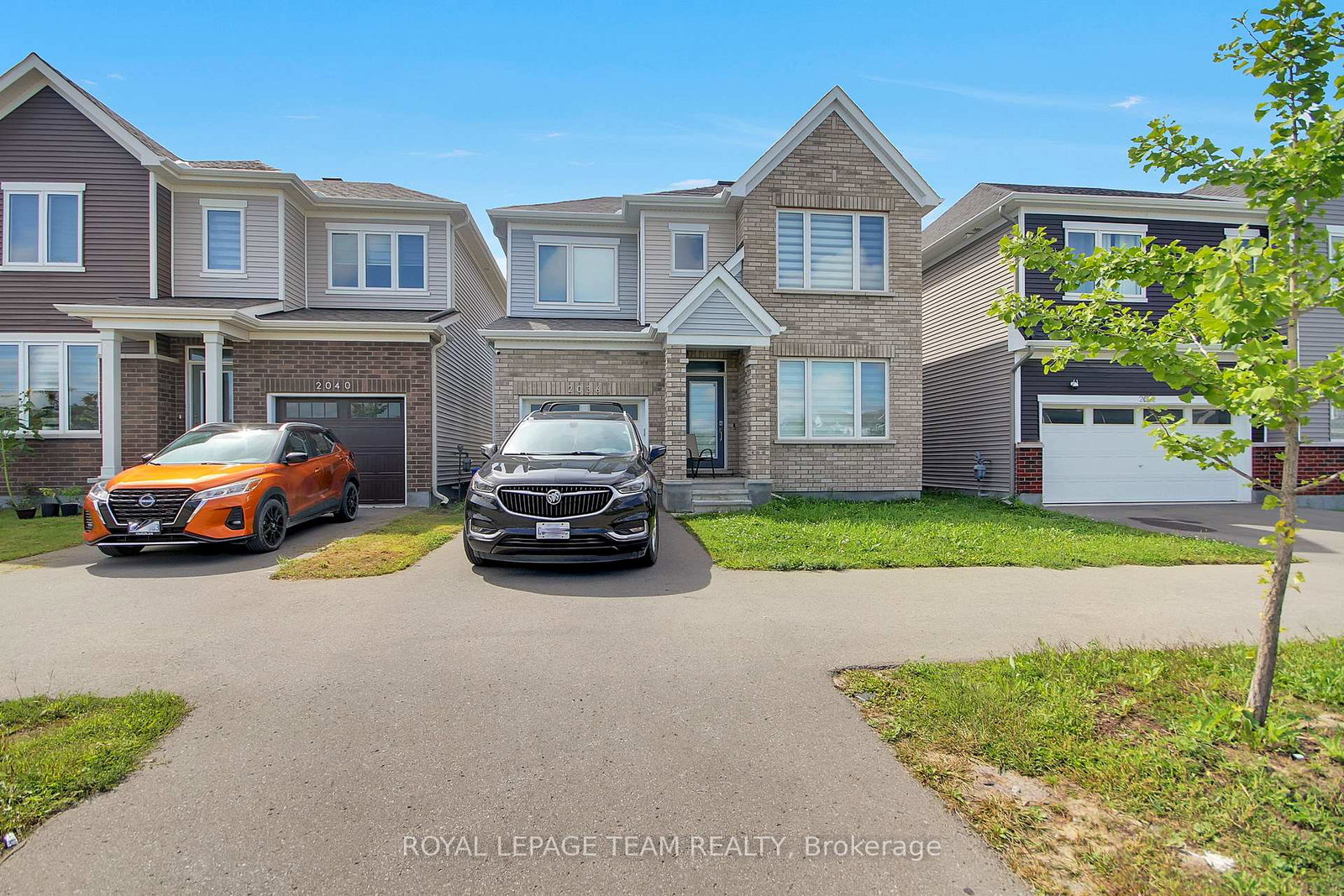 2036-elevation-road-ottawa-ontario-x13818018