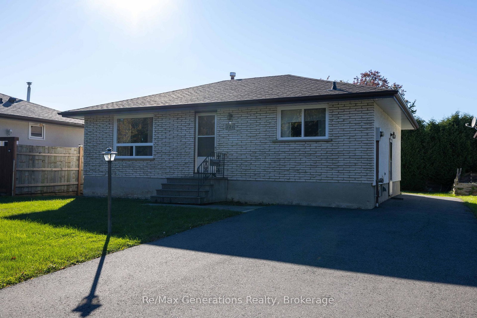121-loyola-place-thunder-bay-ontario-x13818280