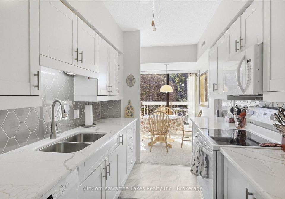 40-auburn-street-peterborough-ontario-x13818332