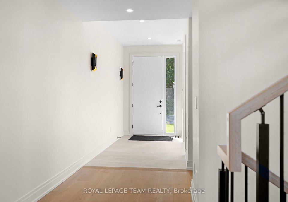 93-lotta-avenue-ottawa-ontario-x13818536