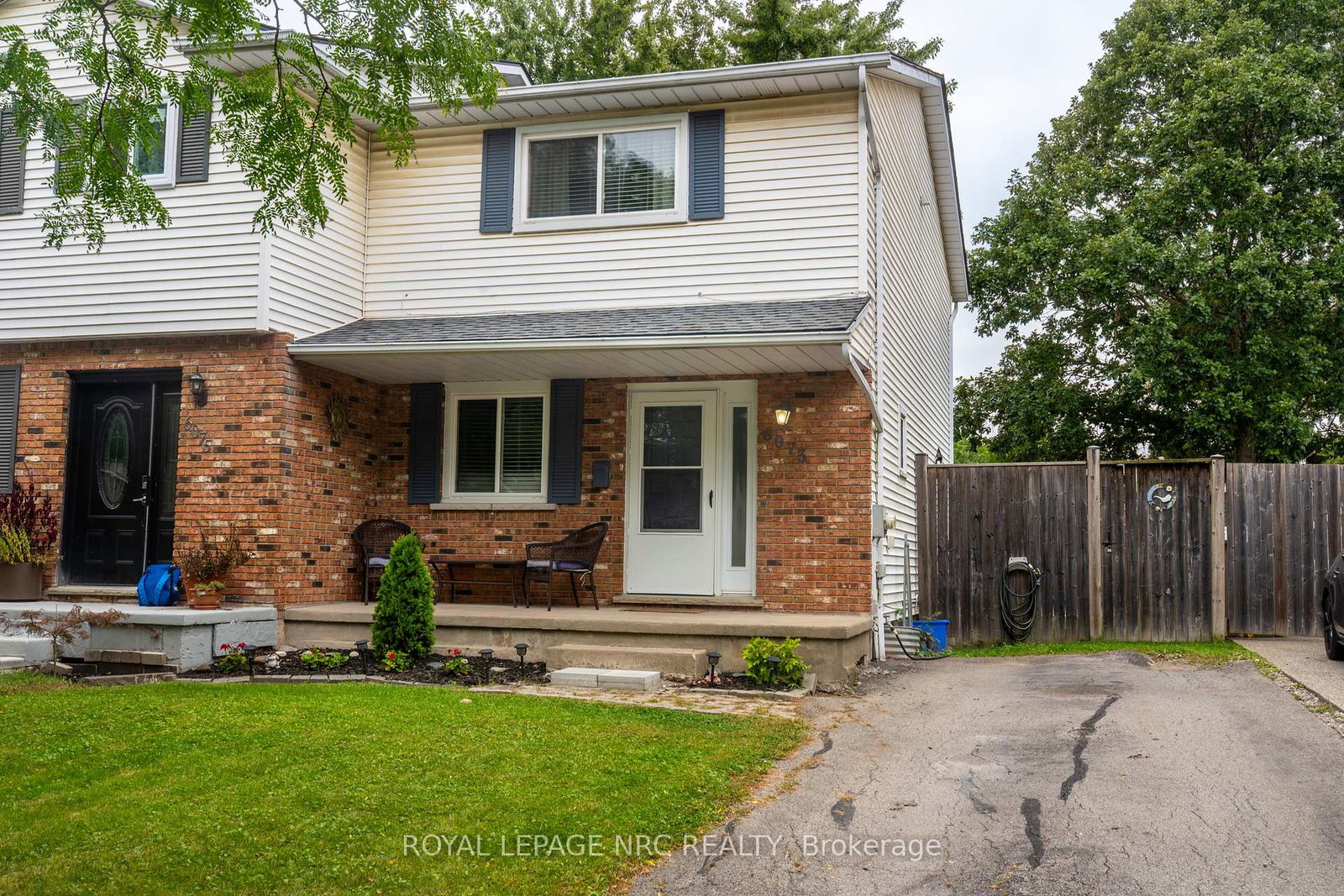 6073-wildrose-crescent-niagara-falls-ontario-x13818568