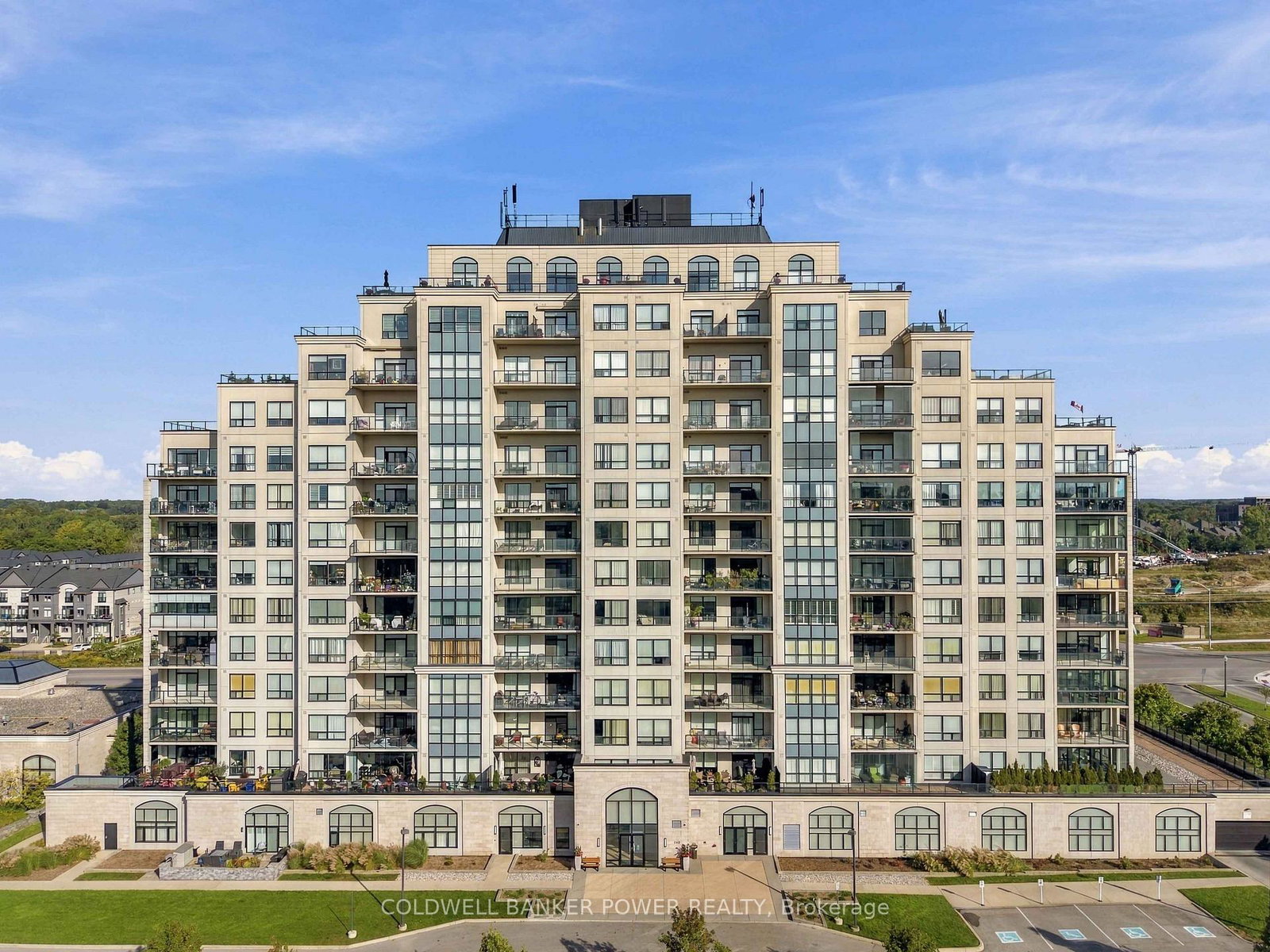 240-villagewalk-boulevard-london-north-ontario-x13818576