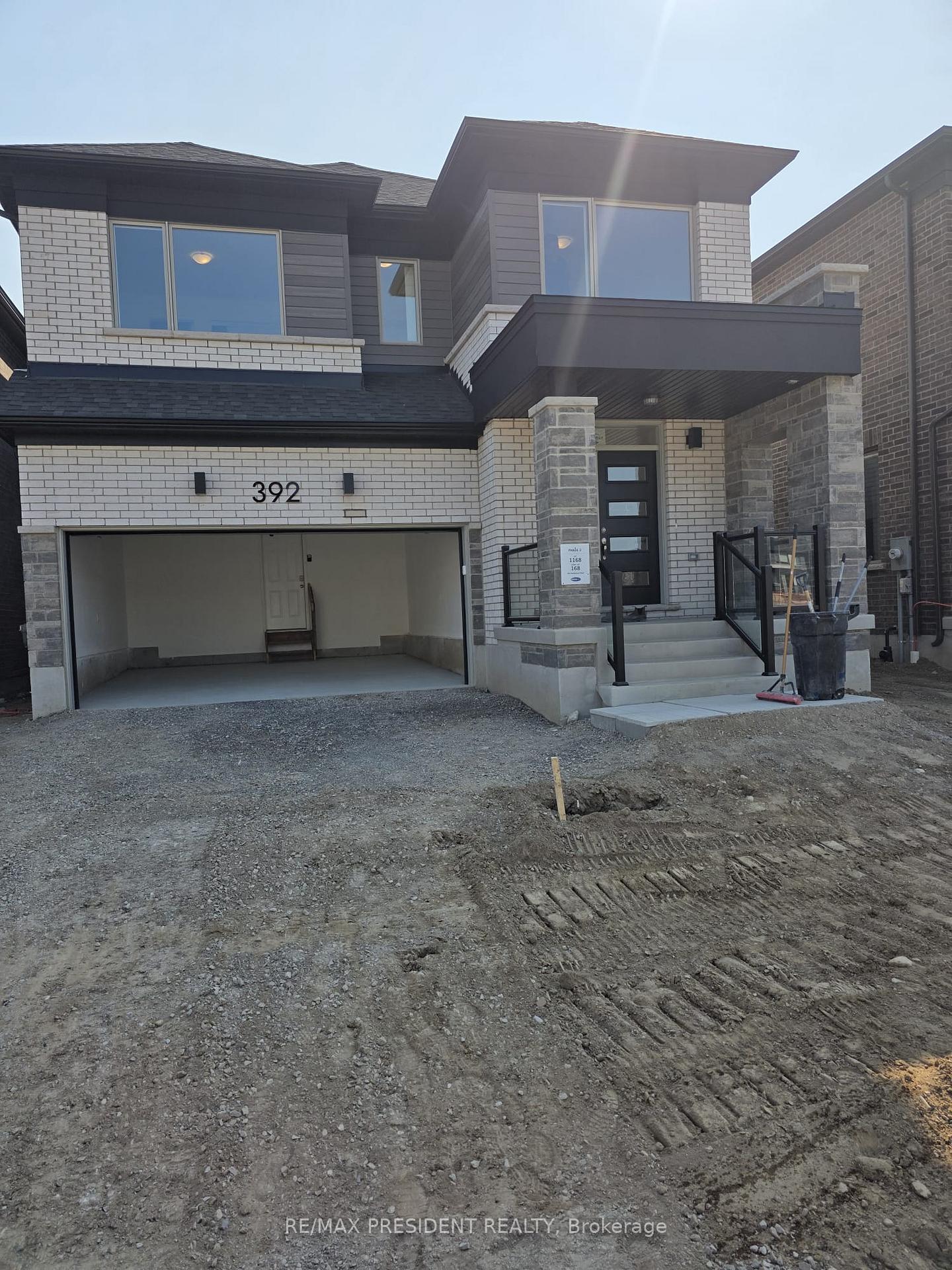 392-sandymount-street-e-kitchener-ontario-x13818860