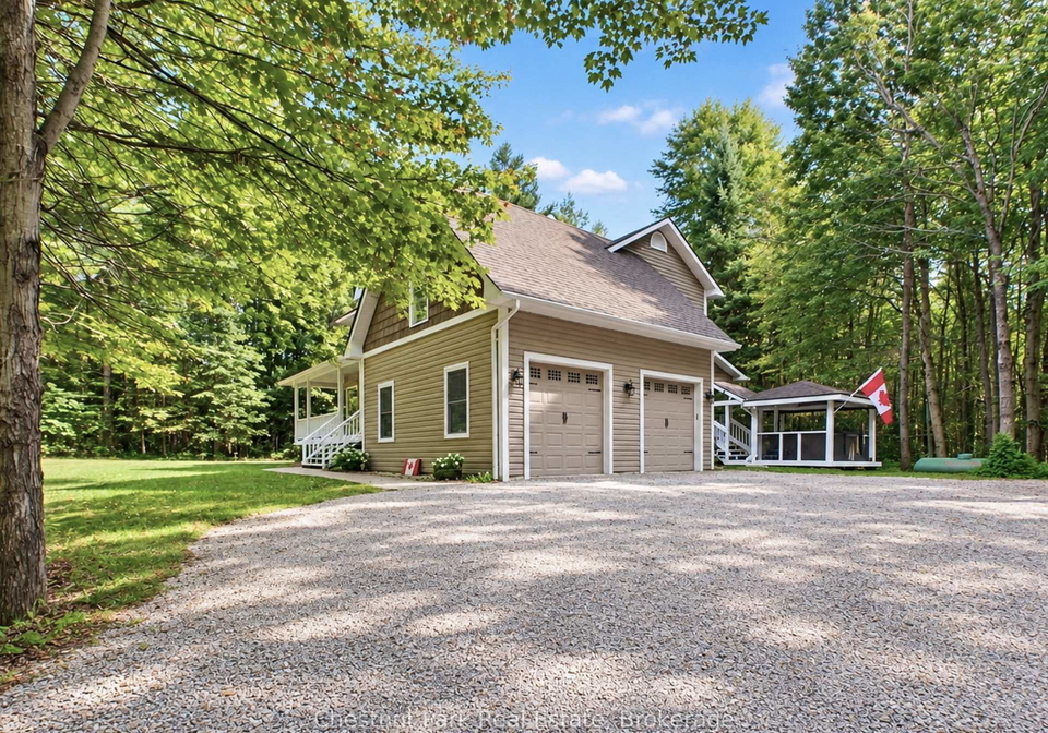 1006-alana-boulevard-gravenhurst-ontario-x13819162