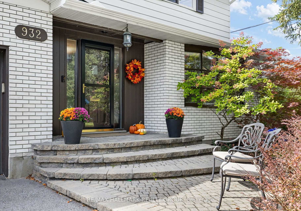 932-dresden-crescent-ottawa-ontario-x13819176