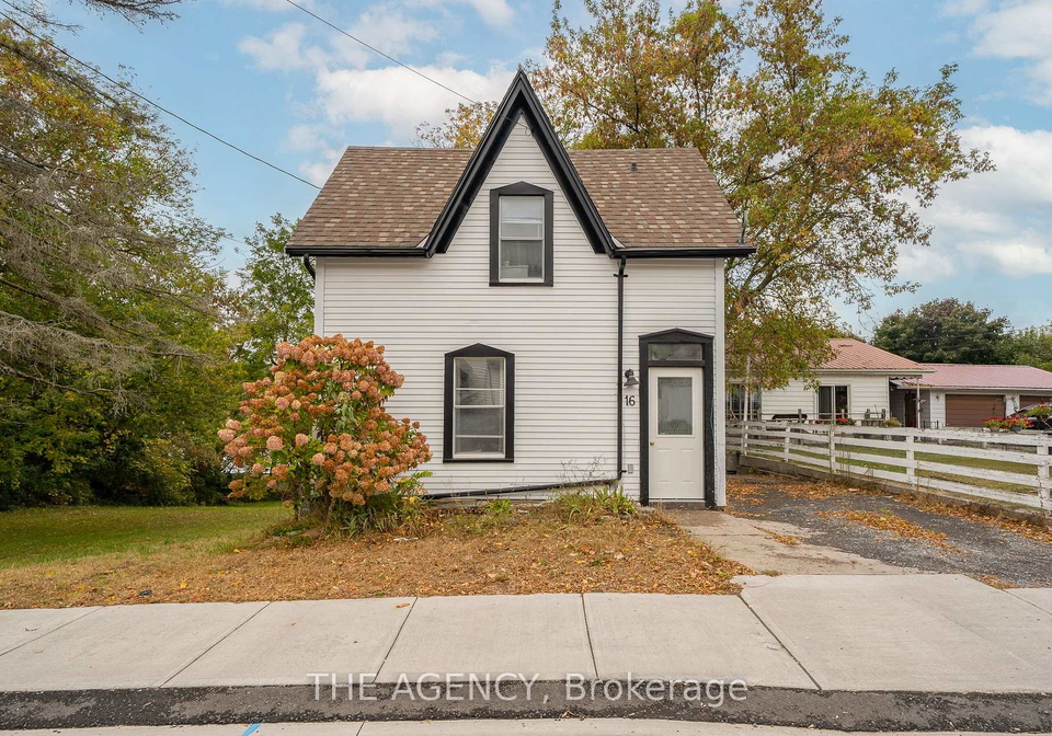 16-elks-street-prince-edward-county-ontario-x13819210