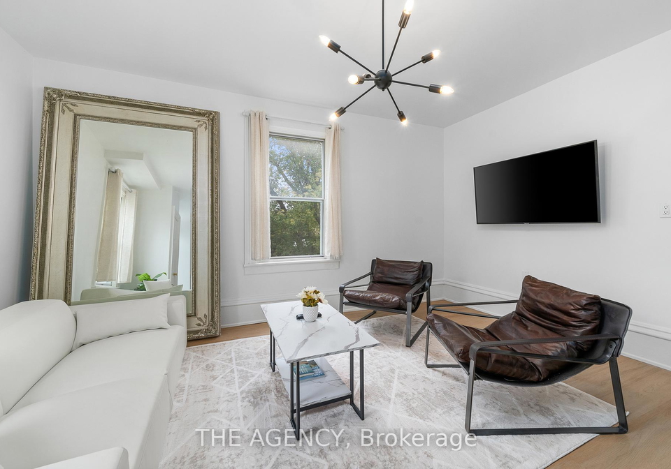16-elks-street-prince-edward-county-ontario-x13819210