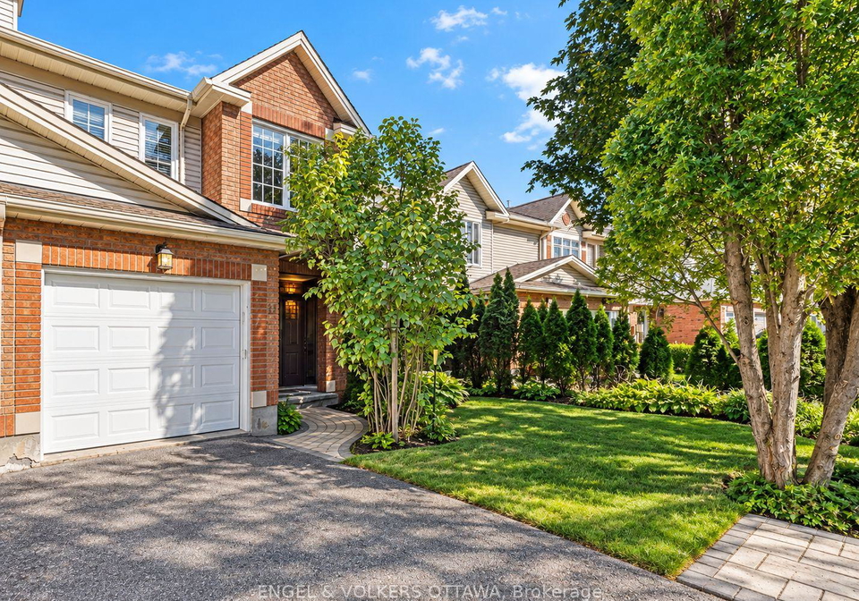 11-longshire-circle-ottawa-ontario-x13819496