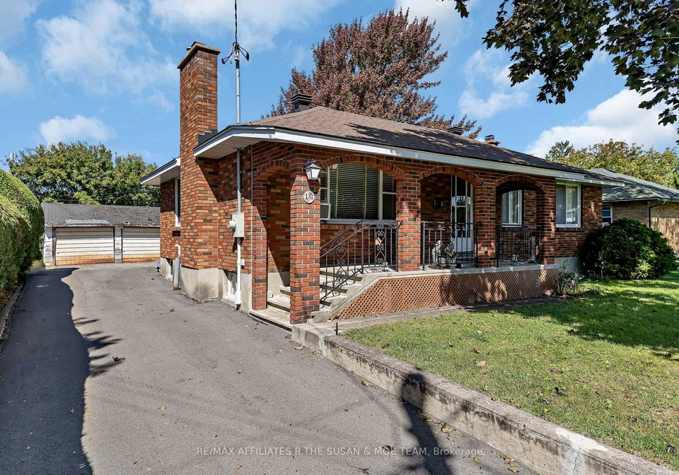 131-oakridge-boulevard-ottawa-ontario-x13819532
