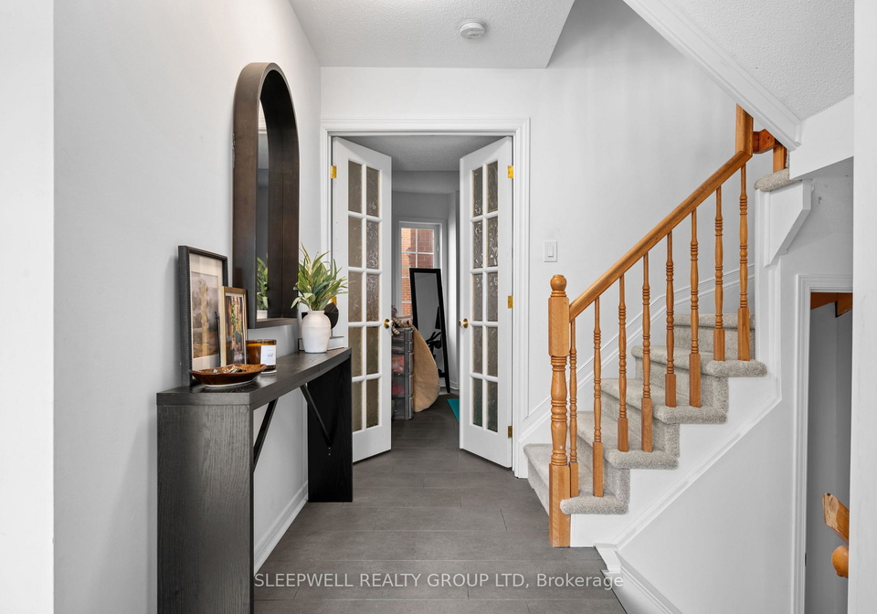 463-cooper-street-ottawa-ontario-x13819554