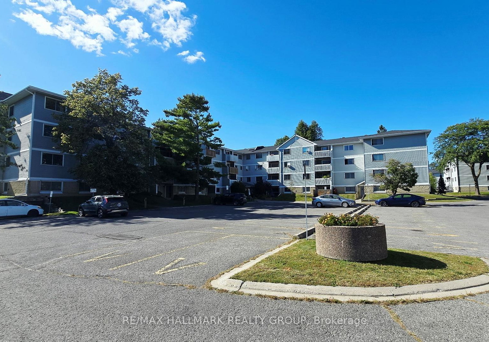 214-viewmount-drive-ottawa-ontario-x13819670