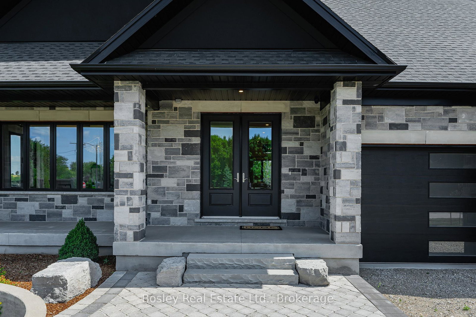 10-inverhill-avenue-centre-wellington-ontario-x13819934
