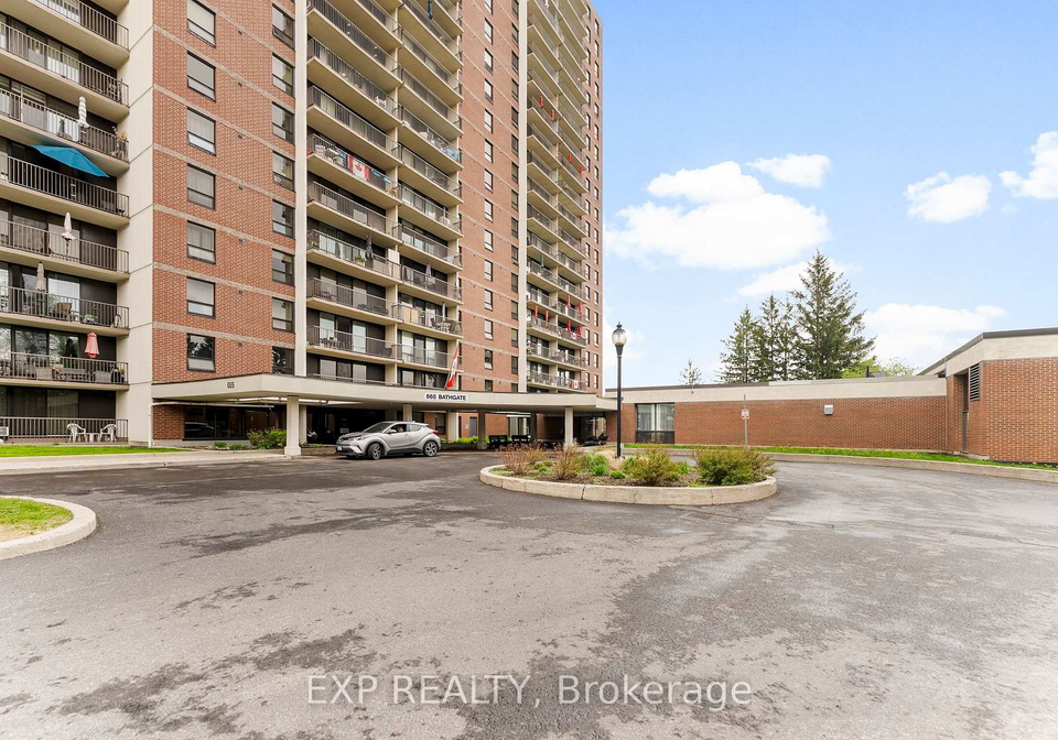 665-bathgate-drive-ottawa-ontario-x13820146