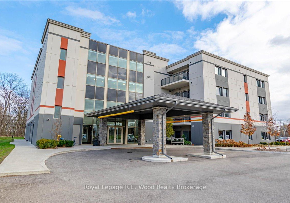 8-centre-street-norwich-ontario-x13820172