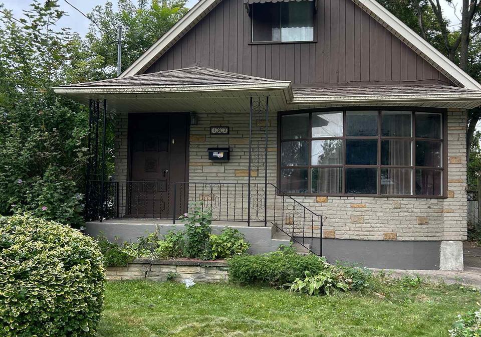 182-york-street-e-st-catharines-ontario-x13820644