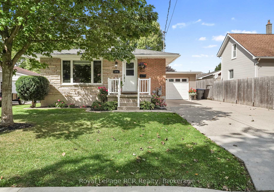 275-elm-avenue-n-north-perth-ontario-x13820706