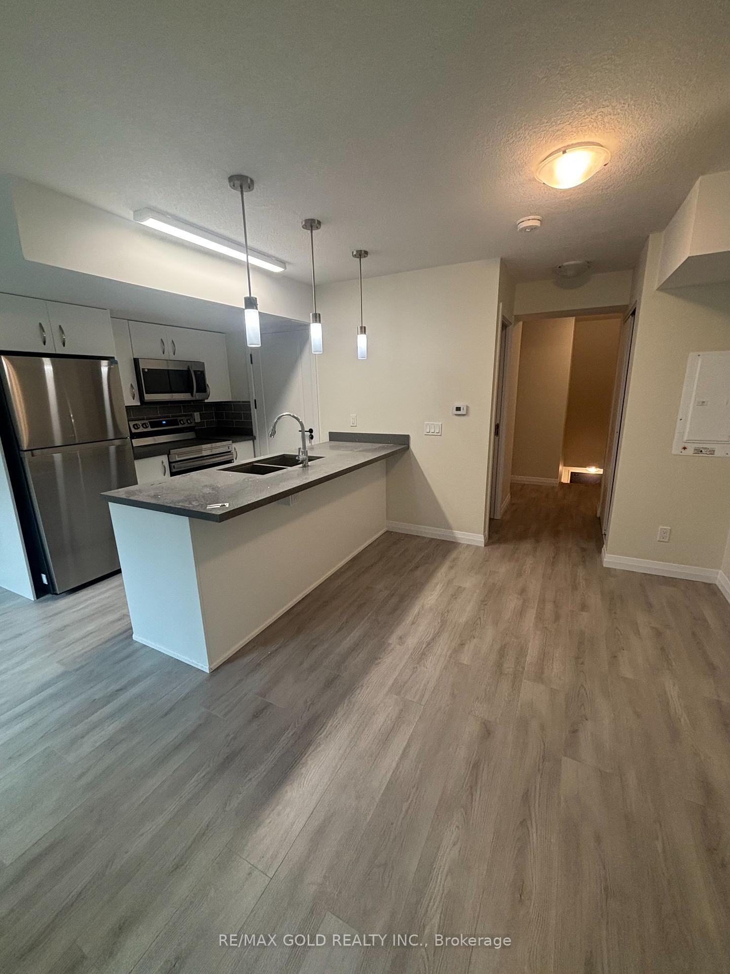 370-e-fisher-mills-road-e-cambridge-ontario-x13820828