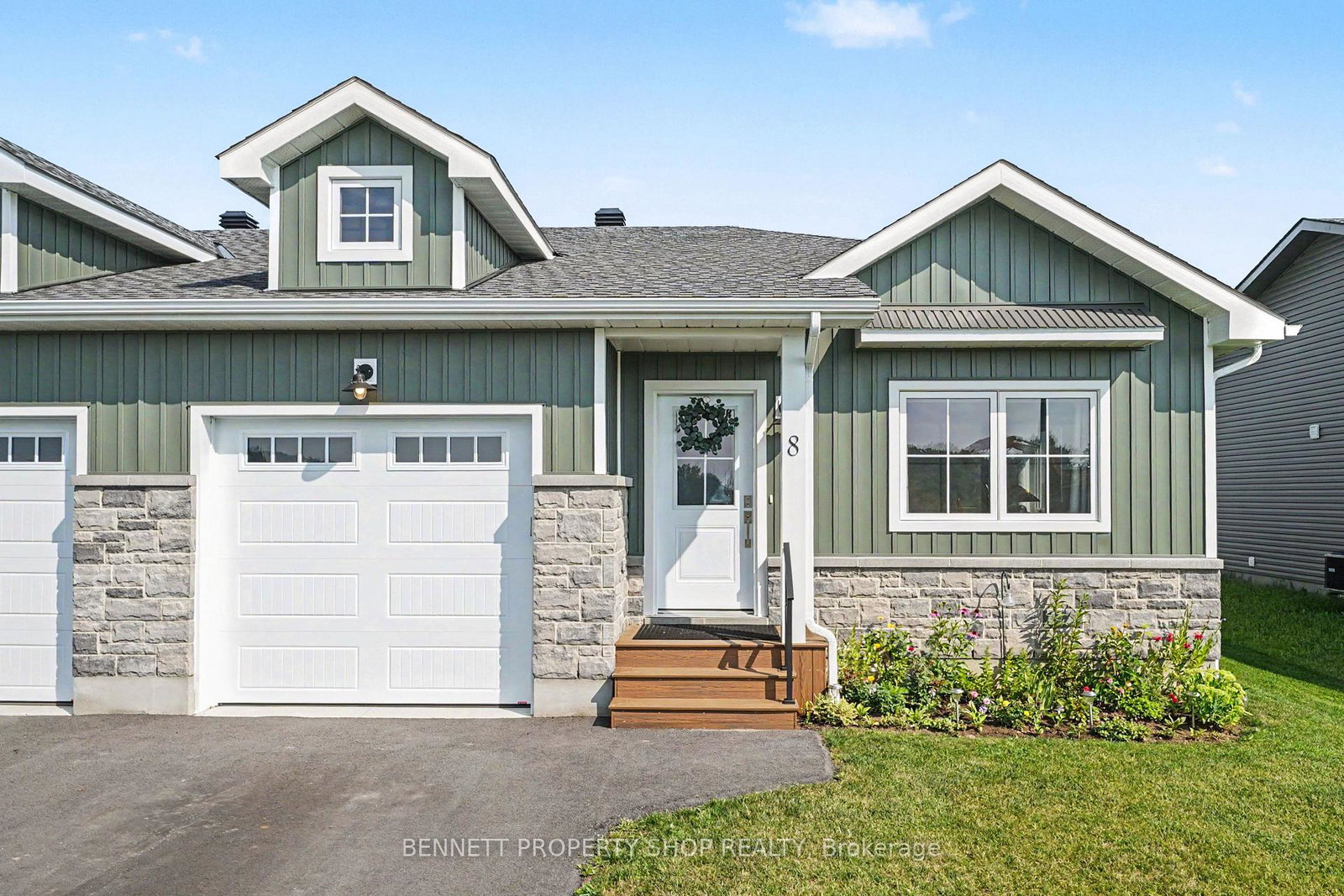 8-rotterdam-way-south-dundas-ontario-x13821024