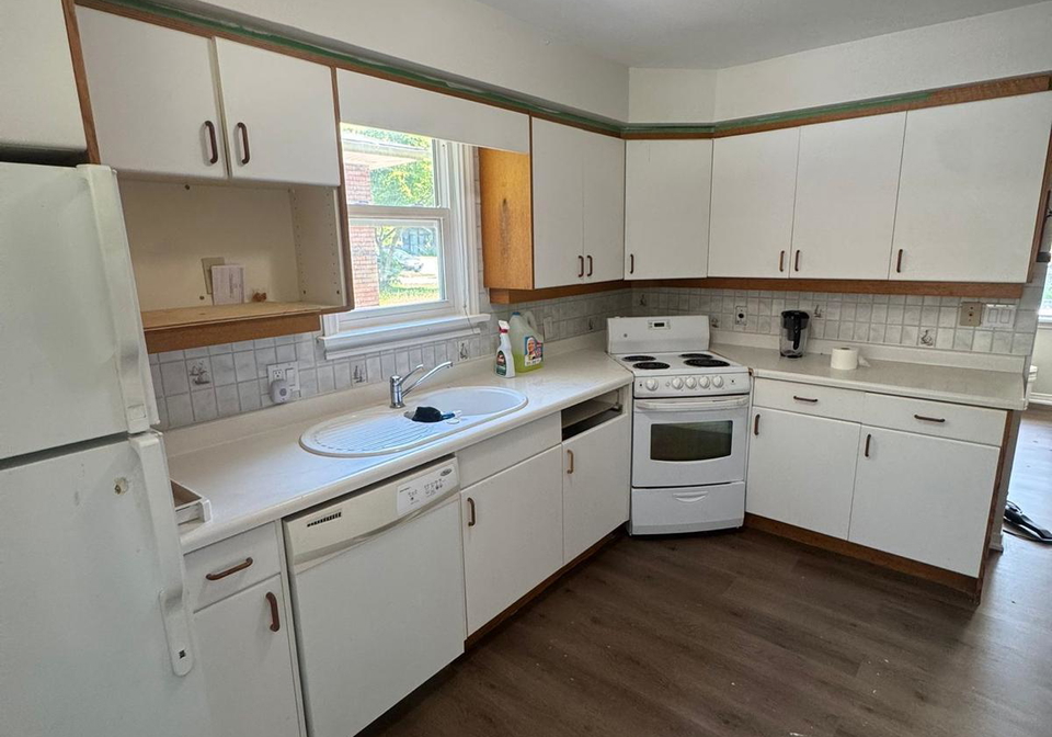 276-sunview-street-waterloo-ontario-x13821390