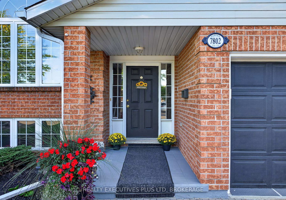 7802-sabine-drive-niagara-falls-ontario-x13821444
