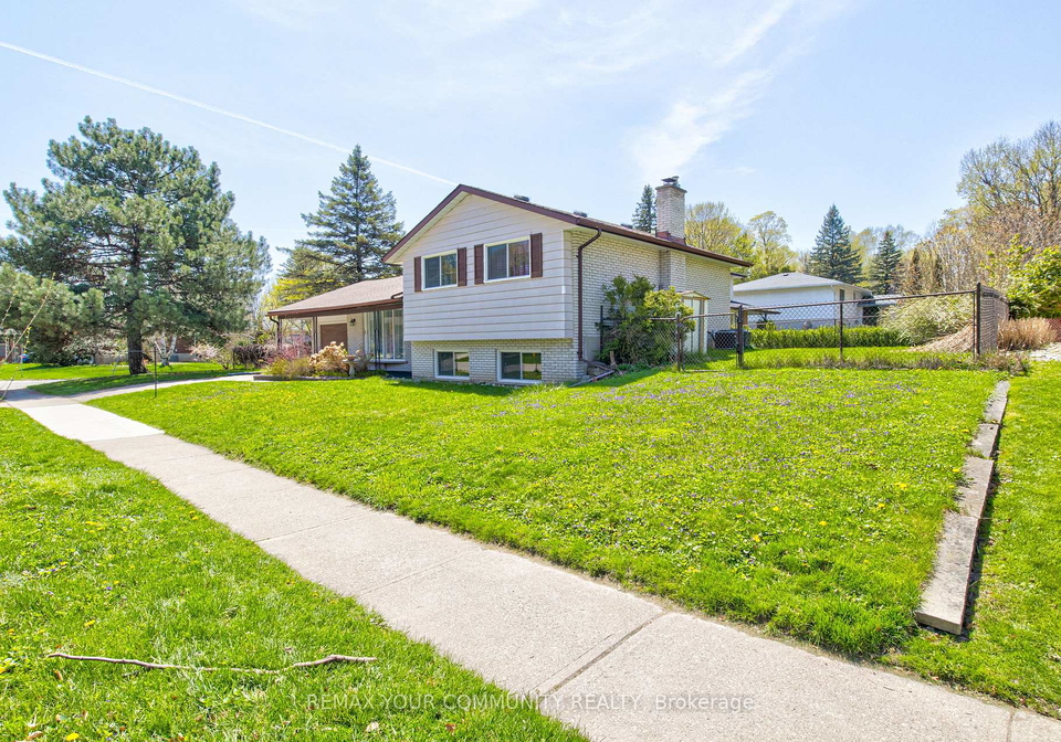 557-glen-manor-boulevard-waterloo-ontario-x13821532