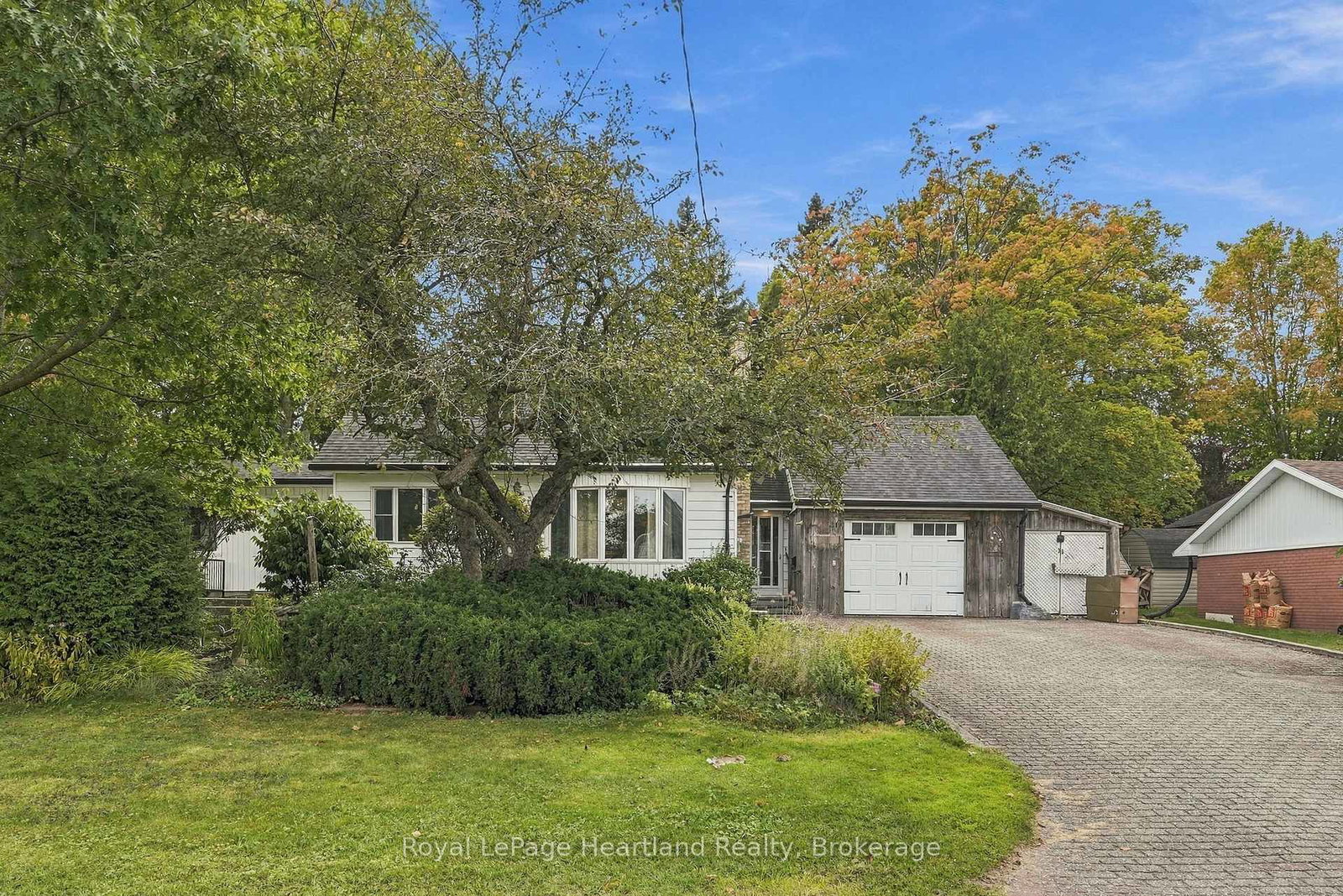 156-queen-street-s-minto-ontario-x13821566